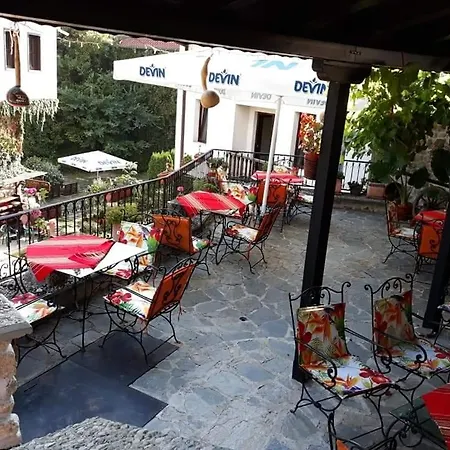 свети никола Szálloda