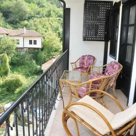Hotel свети никола Melnik (Blagoevgrad)