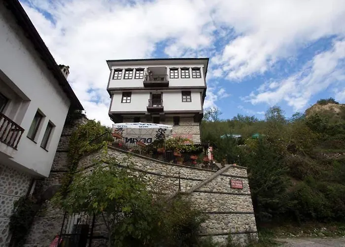 свети никола Hotel