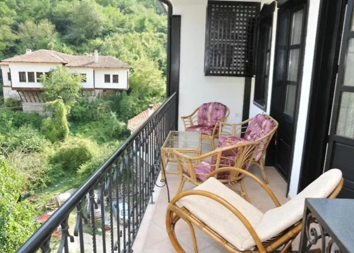 Hotel свети никола Melnik (Blagoevgrad)